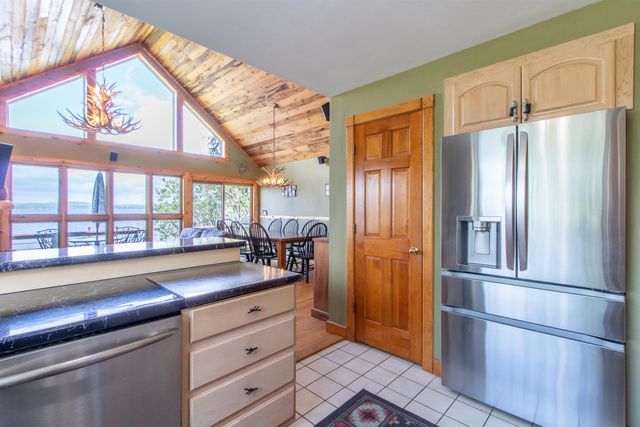 336 Spruce Street, Newport City, VT 05855