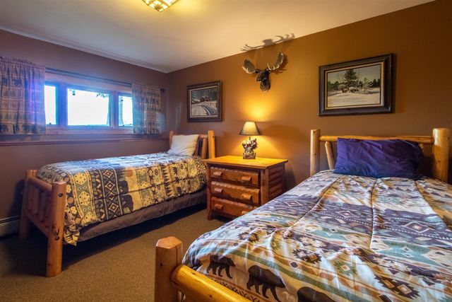 336 Spruce Street, Newport City, VT 05855