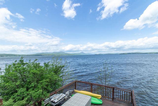 336 Spruce Street, Newport City, VT 05855