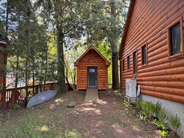 336 Spruce Street, Newport City, VT 05855
