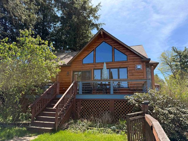 336 Spruce Street, Newport City, VT 05855