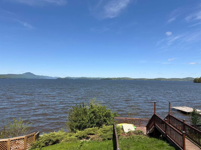 336 Spruce Street, Newport City, VT 05855