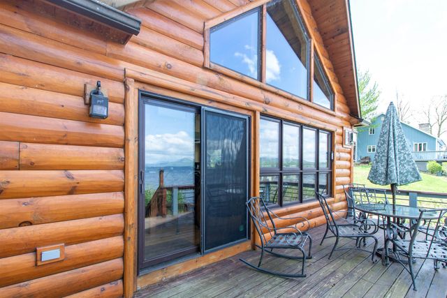 336 Spruce Street, Newport City, VT 05855