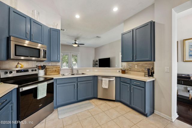 86132 RED HOLLY Place, Yulee, FL 32097