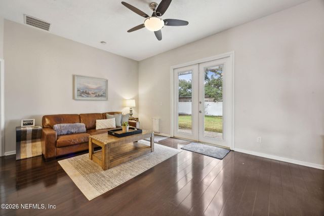 86132 RED HOLLY Place, Yulee, FL 32097