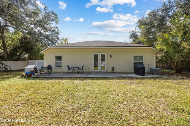 86132 RED HOLLY Place, Yulee, FL 32097