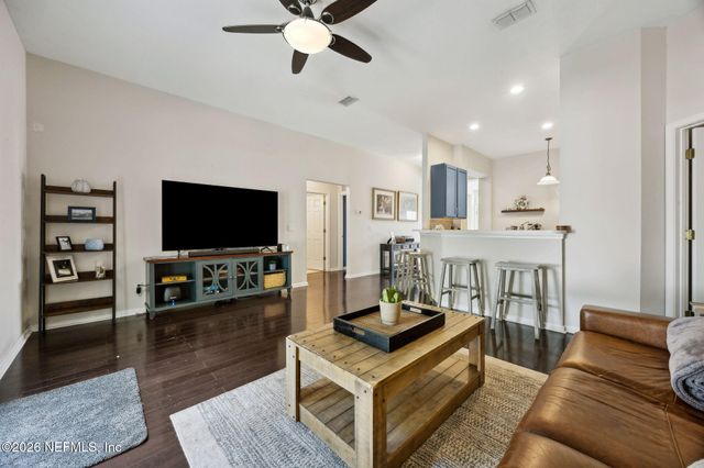 86132 RED HOLLY Place, Yulee, FL 32097