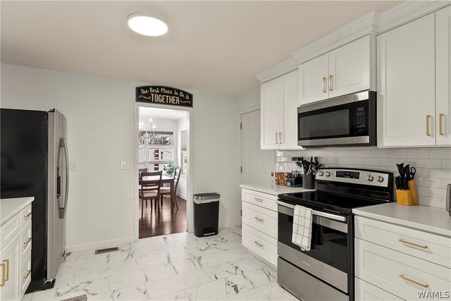 1904 22nd, Northport, AL 35476