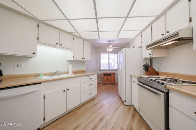 19407 N STAR RIDGE Drive, Sun City West, AZ 85375