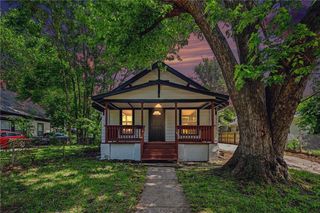 823 S Huttig Avenue, Independence, MO 64053
