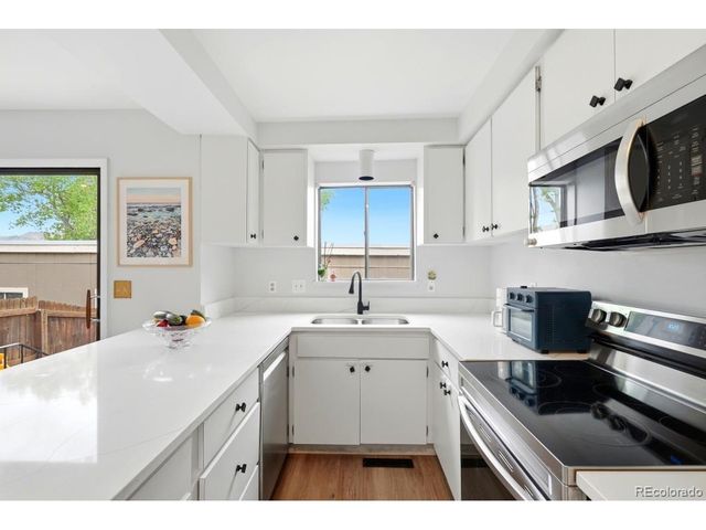 14457 W 32nd Ave, Golden, CO 80401