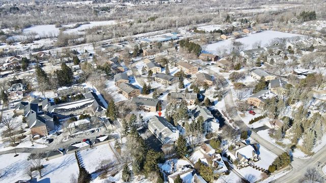 173 Heidel ROAD, Thiensville, WI 53092