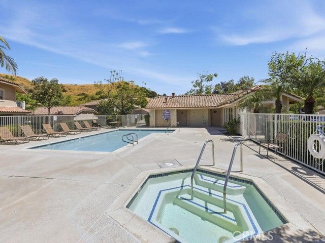 19801 Meadow Ridge 19, Trabuco Canyon, CA 92679