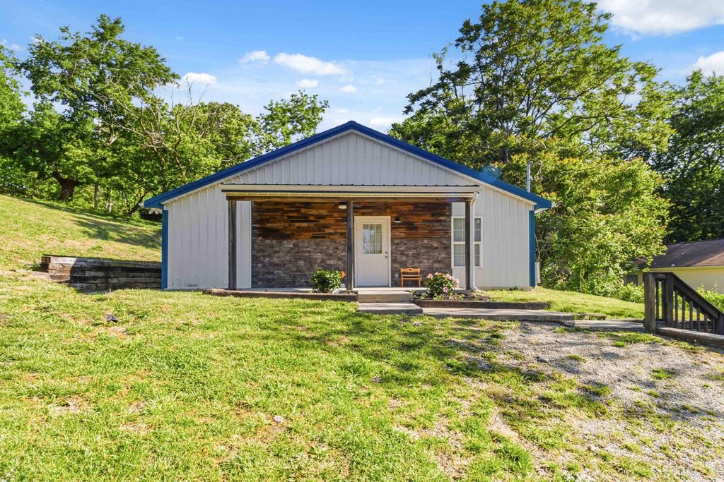 144 Liberty Avenue, Berea, KY 40403