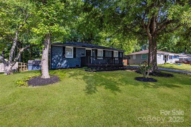 3637 Glenville Avenue, Charlotte, NC 28215