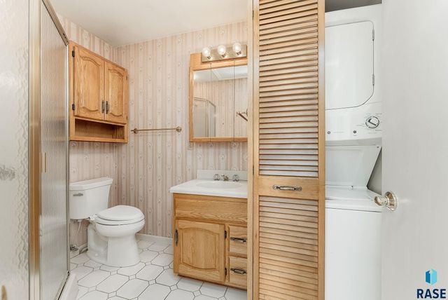 1101 S Western Ave, Sioux Falls, SD 57105