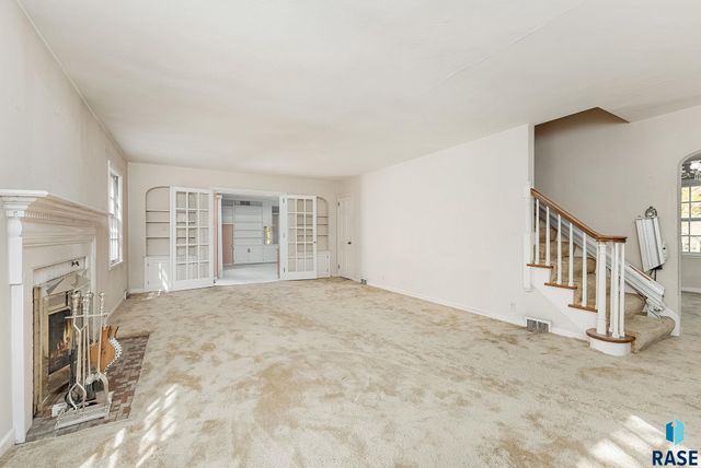 1101 S Western Ave, Sioux Falls, SD 57105
