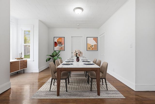 51 Laurel St, Lynn, MA 01905