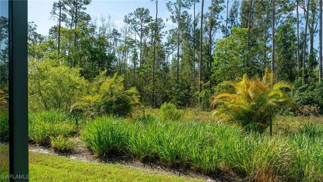 7711 Martino CIR, Naples, FL 34112