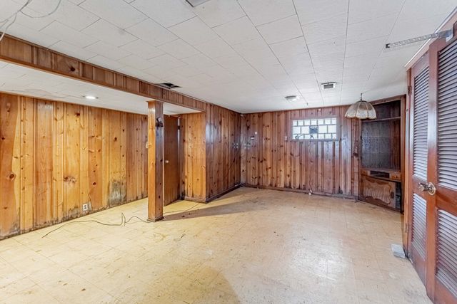 8238 S Prairie Avenue, Chicago, IL 60619