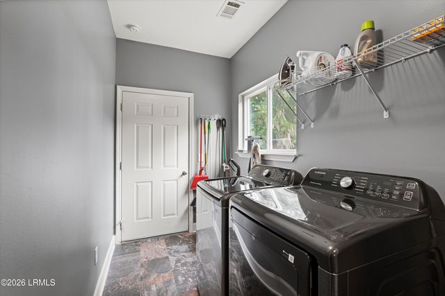 7 Kaminsky Lane, Beaufort, SC 29906