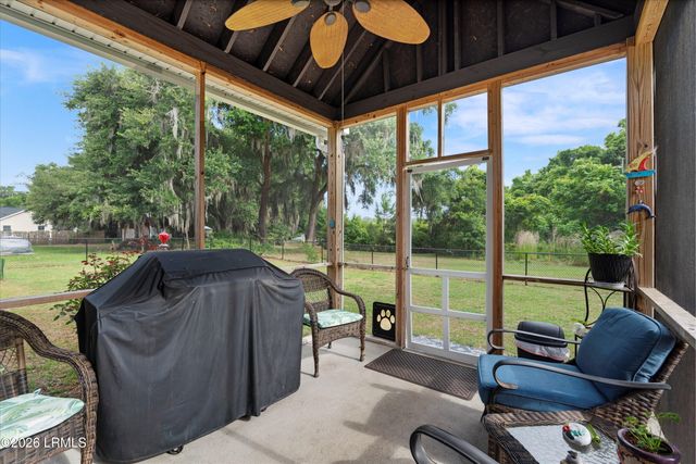 7 Kaminsky Lane, Beaufort, SC 29906