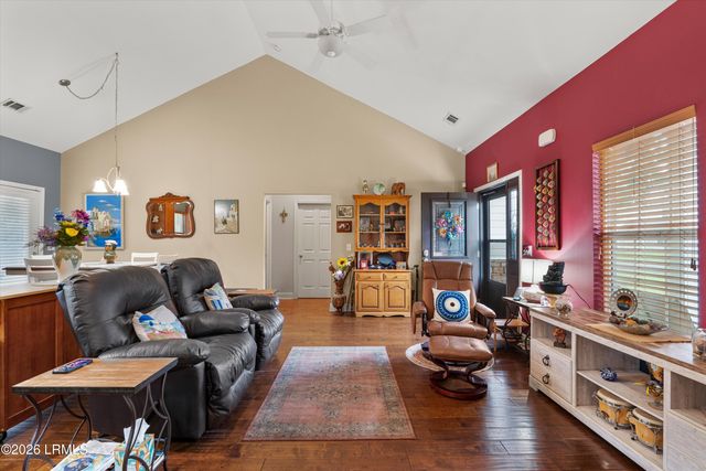 7 Kaminsky Lane, Beaufort, SC 29906