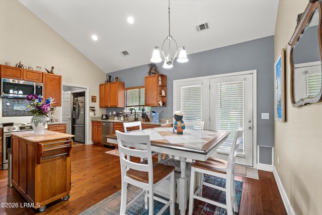 7 Kaminsky Lane, Beaufort, SC 29906