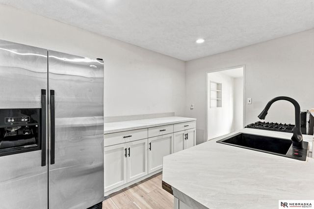 2127 Hickory Lane, Fremont, NE 68025