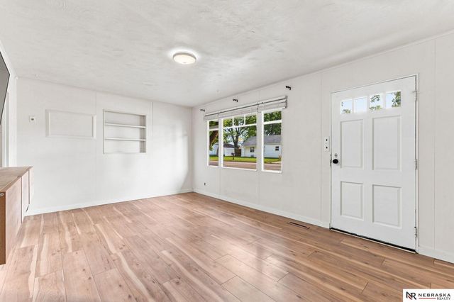 2127 Hickory Lane, Fremont, NE 68025