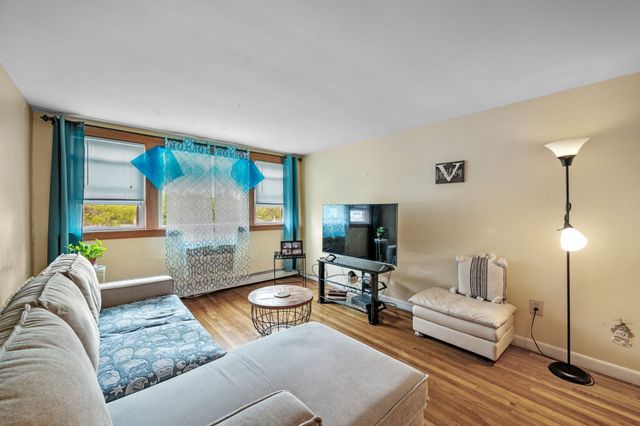 100 Magnolia Ave 22, Lynn, MA 01904