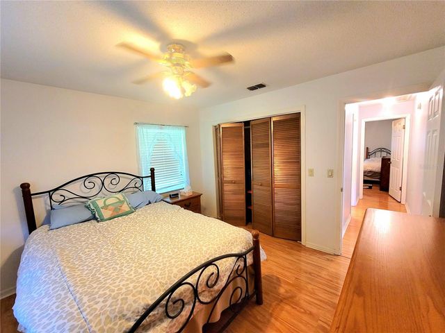 19725 SW BEACH BOULEVARD, Dunnellon, FL 34431