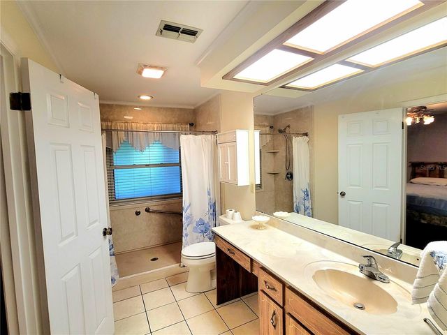19725 SW BEACH BOULEVARD, Dunnellon, FL 34431