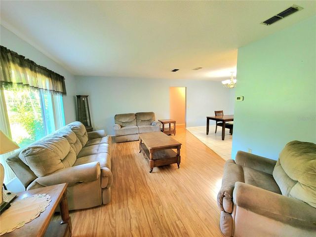 19725 SW BEACH BOULEVARD, Dunnellon, FL 34431