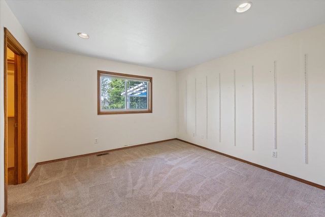 22616 E Wabash Ave, Otis Orchards, WA 99027