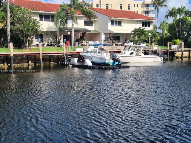 16565 NE 26th Ave 2E, North Miami Beach, FL 33160