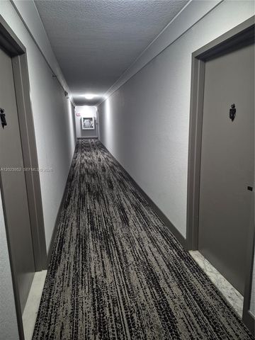 16565 NE 26th Ave 2E, North Miami Beach, FL 33160