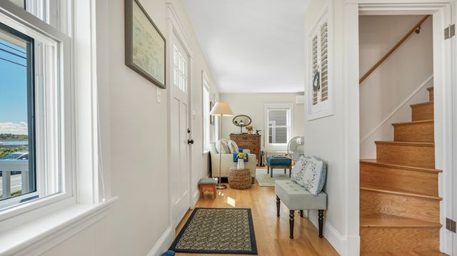 807 Shirley St, Winthrop, MA 02152