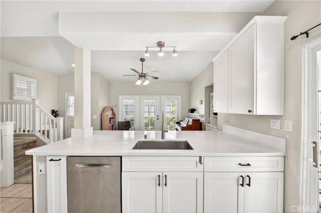 54 Paisley, Irvine, CA 92620