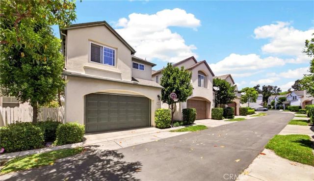 54 Paisley, Irvine, CA 92620