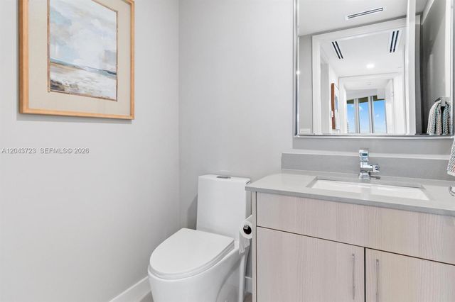 3200 N Ocean Blvd 702, Fort Lauderdale, FL 33308