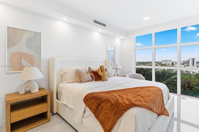 3200 N Ocean Blvd 702, Fort Lauderdale, FL 33308