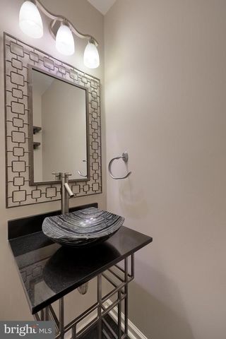 120 SWITH CT, York, PA 17404