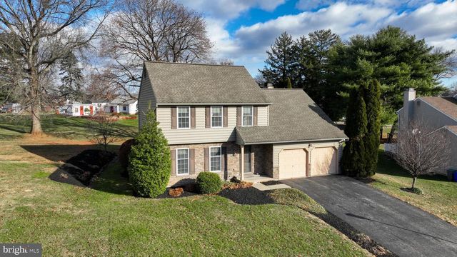 120 SWITH CT, York, PA 17404