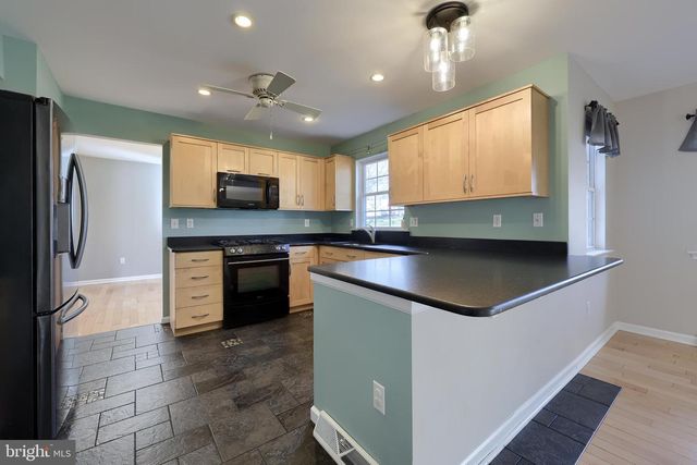 120 SWITH CT, York, PA 17404