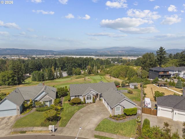 1747 Sw MONTMORE Way, Troutdale, OR 97060
