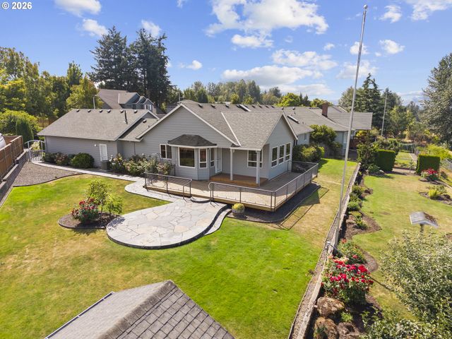 1747 Sw MONTMORE Way, Troutdale, OR 97060
