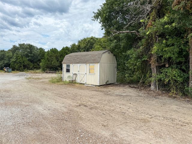 103 Sharon Residential Drive, Whitney, TX 76692