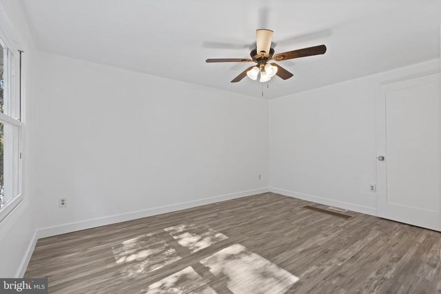 7807 LEYMAR RD, Glen Burnie, MD 21060