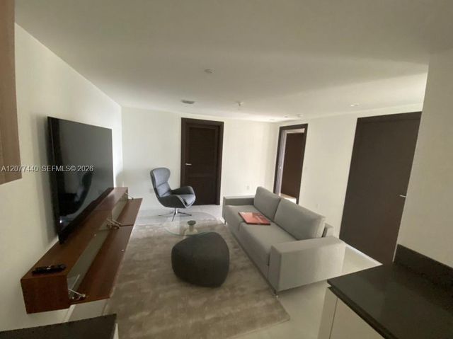 1000 Brickell Plaza 4506, Miami, FL 33131